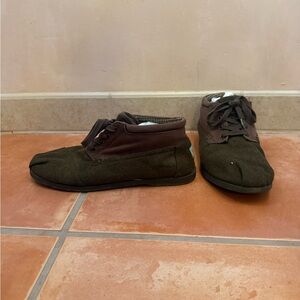 Toms Men's BOTA Chukka Boots